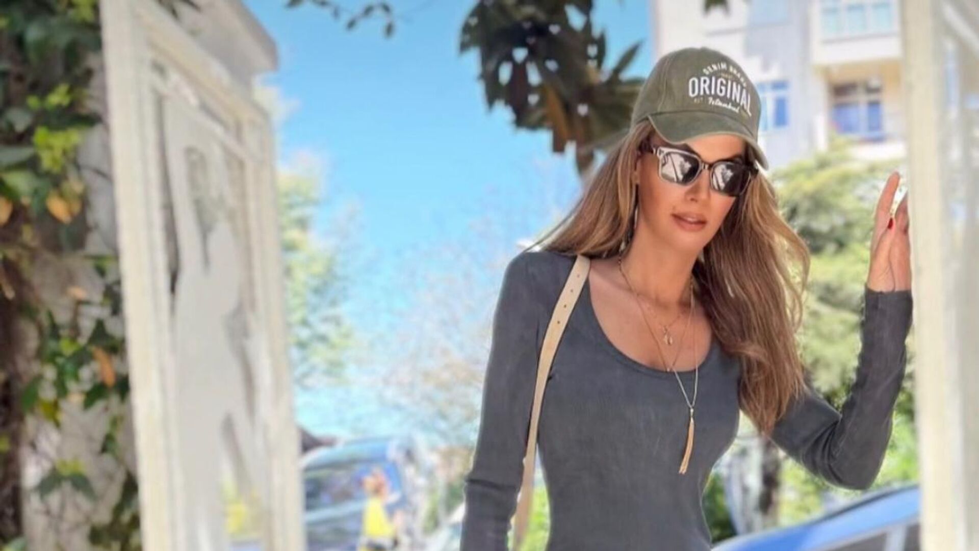 Tülin Şahin ameliyat olacak: Göğsünde kanser riski taşıyan tümör tespit edildi