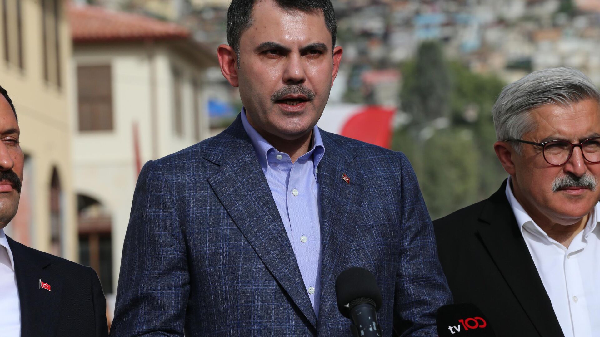 Kentsel dönüşümde yeni destek paketi açıklandı: İstanbul'daki TOKİ kura çekim tarihi belli oldu